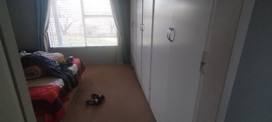 4 Bedroom Property for Sale in Flamingo Park Free State